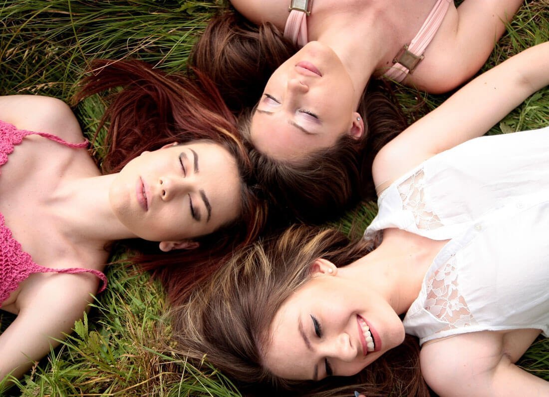 hand nature person leg model romance